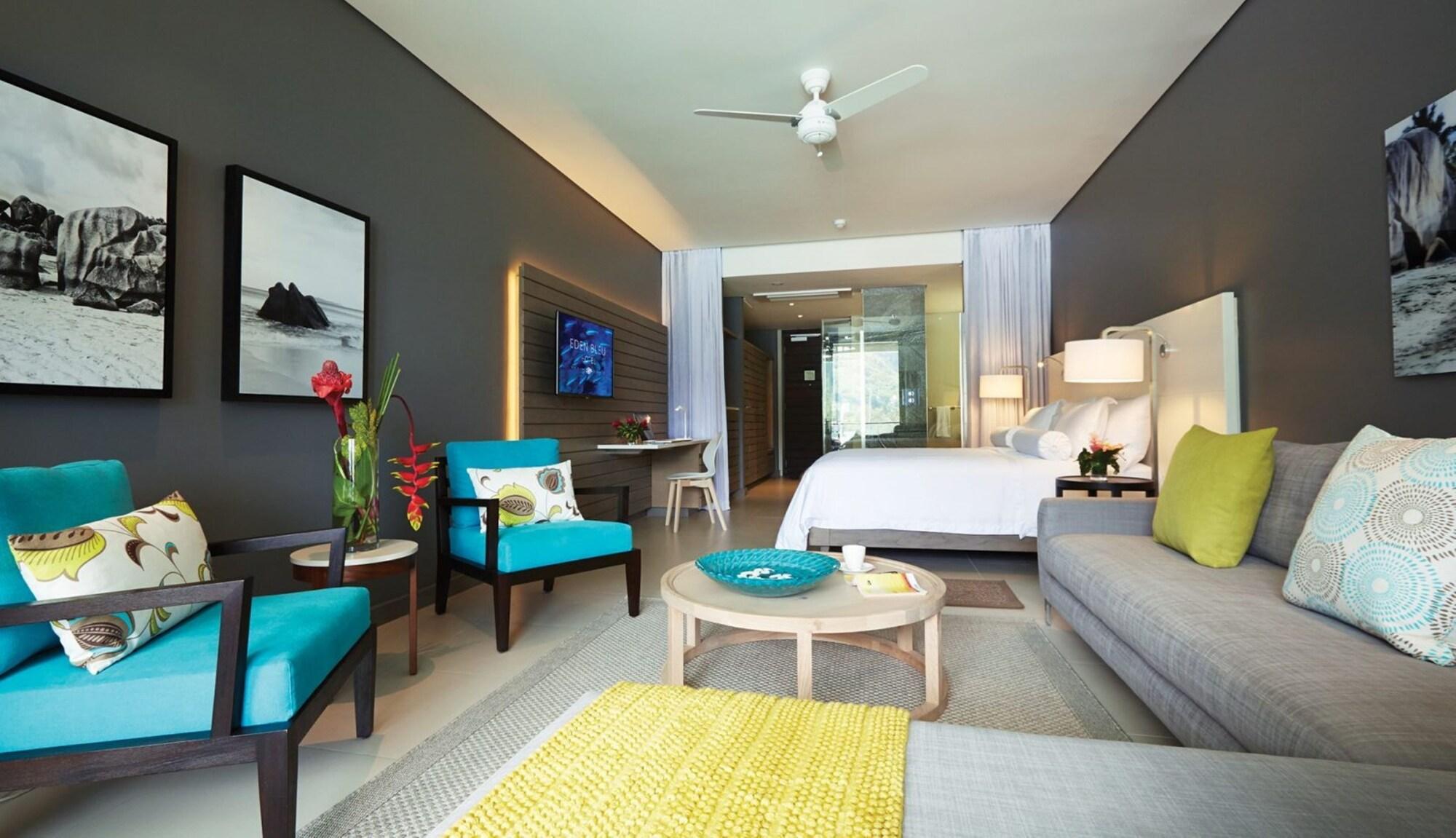 Eden Bleu Hotel Luaran gambar