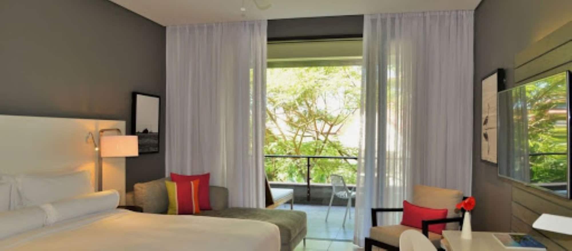 Eden Bleu Hotel Luaran gambar