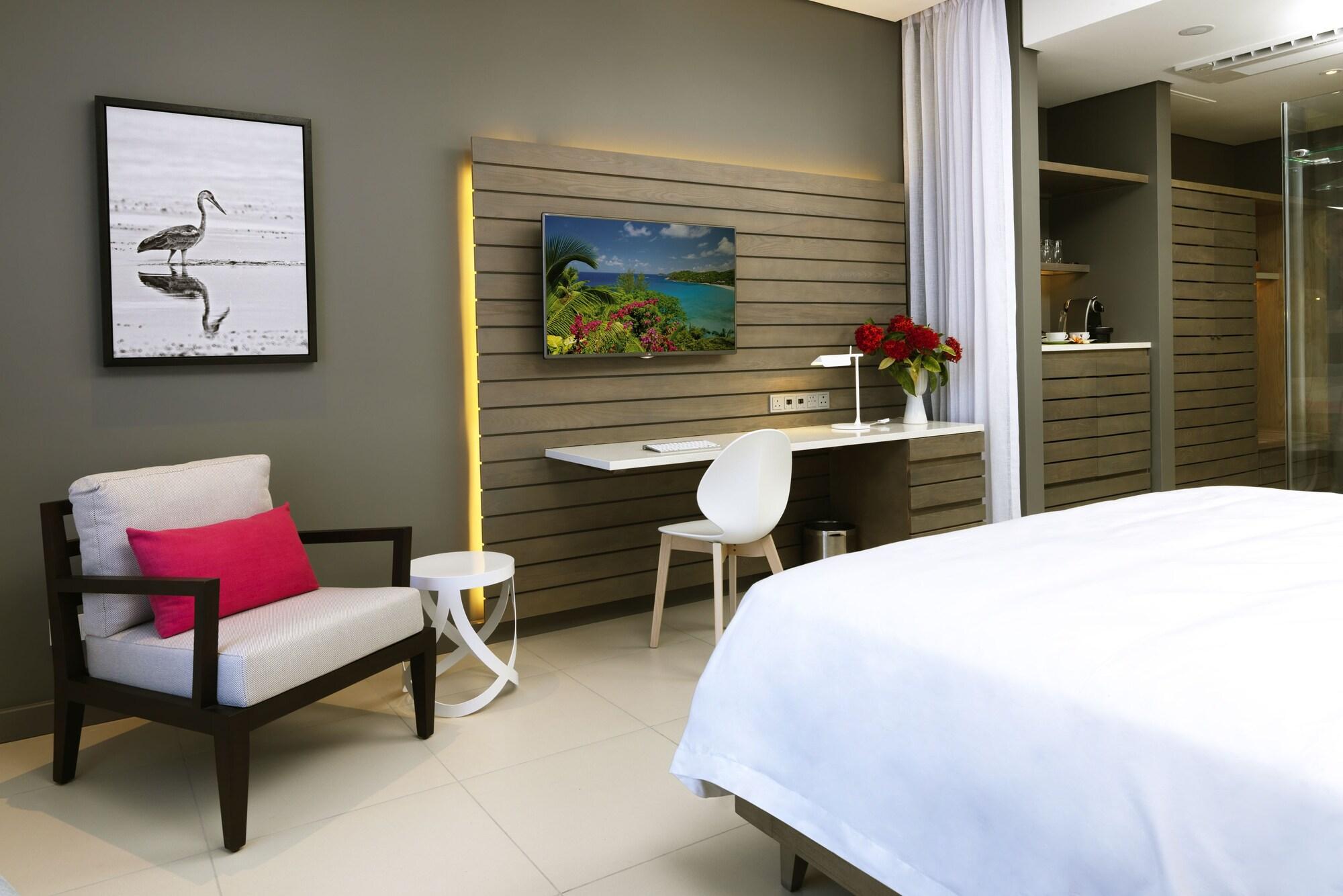 Eden Bleu Hotel Luaran gambar