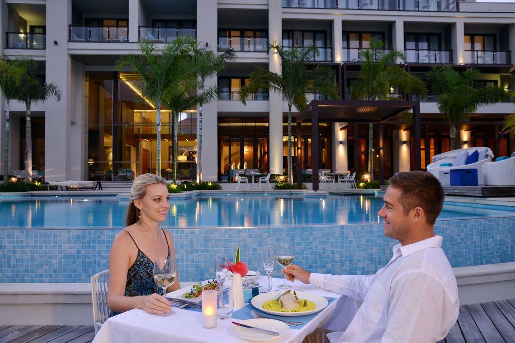 Eden Bleu Hotel Luaran gambar
